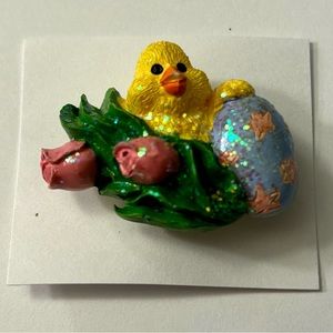 Vintage Sparkly Holiday Easter Chick With Flowers & Dyed Easter Egg Brooch Pin
